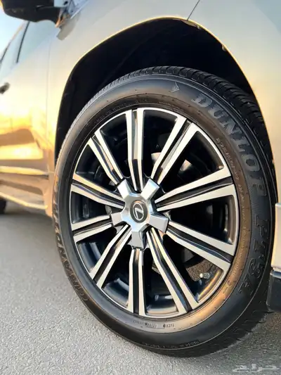 لكزس LX570s فل كامل 2018 DD مالك اول سعودي وكالة 5