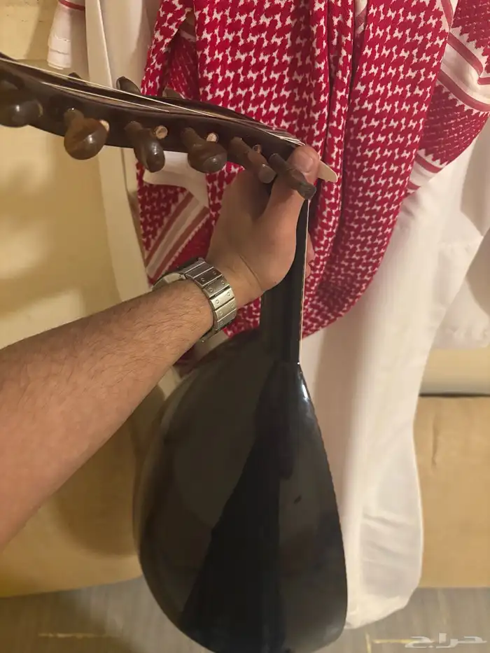 عود صوت جميل لا يشكو من شي جديد وقسم 0