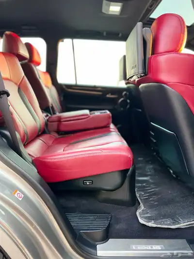 لكزس LX570s فل كامل 2018 DD مالك اول سعودي وكالة 41