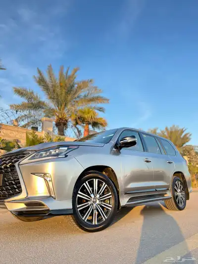لكزس LX570s فل كامل 2018 DD مالك اول سعودي وكالة 6
