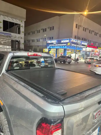 غطاء حوض قابل للسحب بقفلين 2