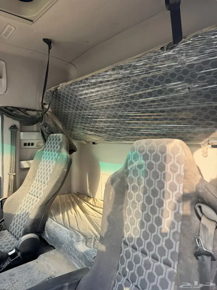 شاحنة ومكاتب متنقلة 12