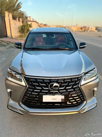 لكزس LX570s فل كامل 2018 DD مالك اول سعودي وكالة 13