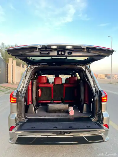 لكزس LX570s فل كامل 2018 DD مالك اول سعودي وكالة 44