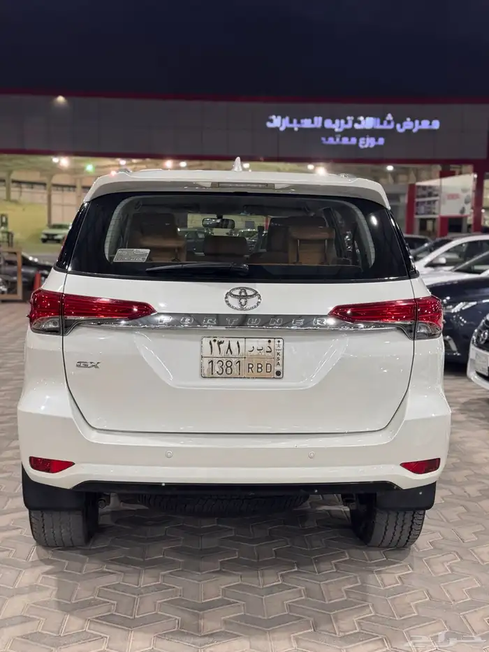 تايوتا فورشينر 2018 دبل 8