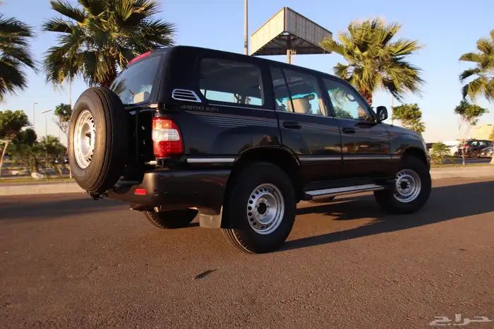 لاندكروزر 2006 خليجي مالك اول 13