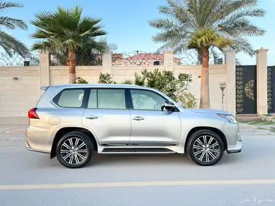 لكزس LX570s فل كامل 2018 DD مالك اول سعودي وكالة 4