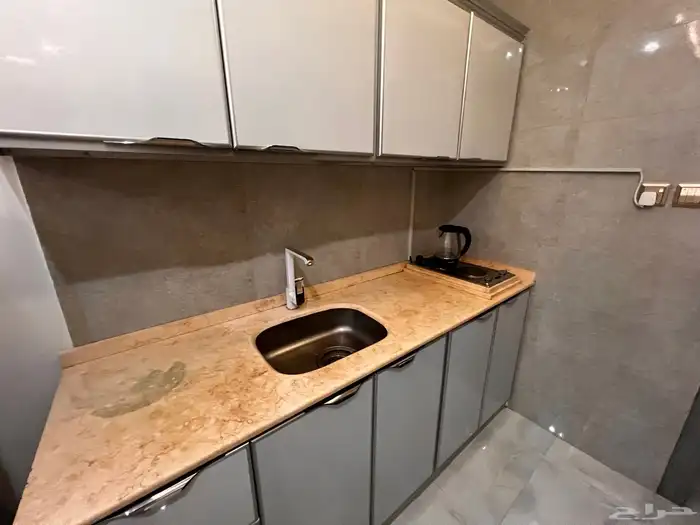 شقق مفروشة للايجار مخطط العريسة ( لارا ابا الخريت) 16