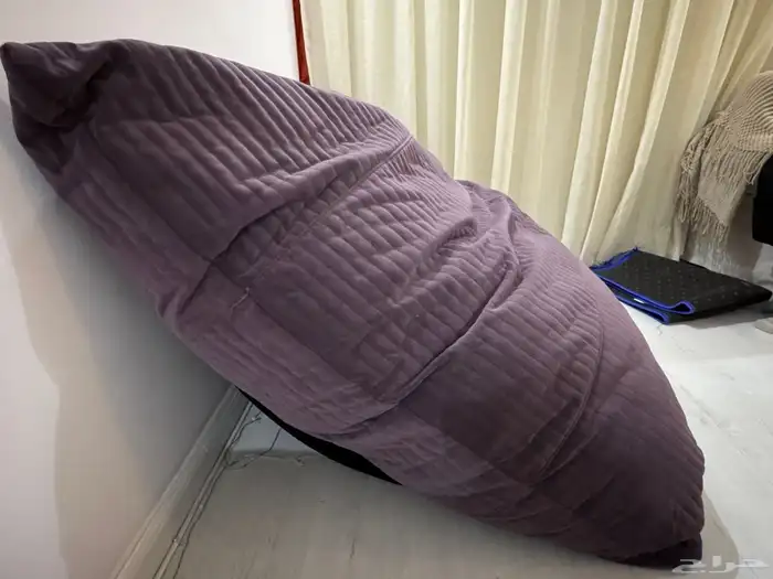 كرسي استرخاء هزازة ماركة lovesac 0