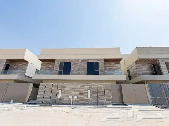فيلا للبيع بحي الرمال 0