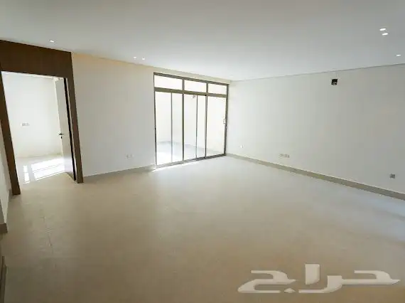 فيلا للبيع بحي الرمال 16