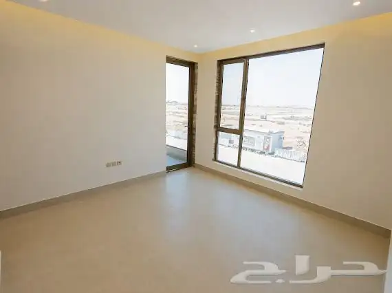 فيلا للبيع بحي الرمال 36