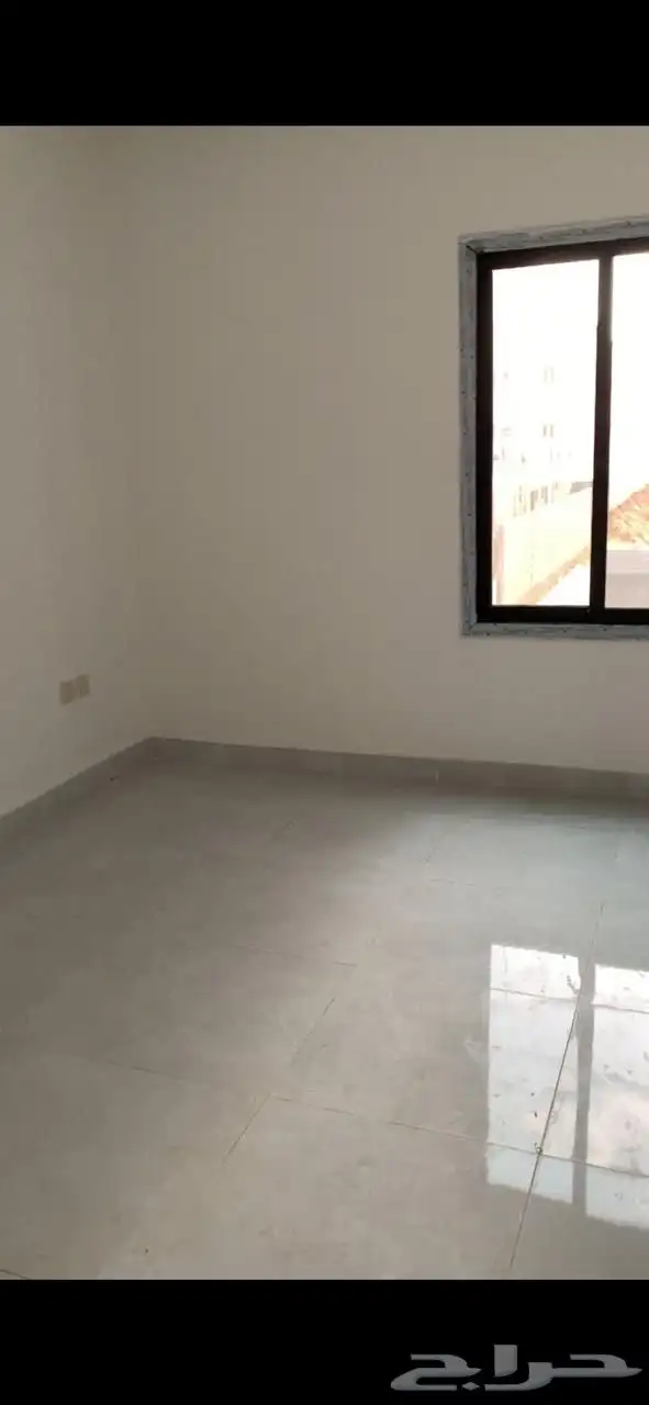 فلة للبيع   صامطة 12