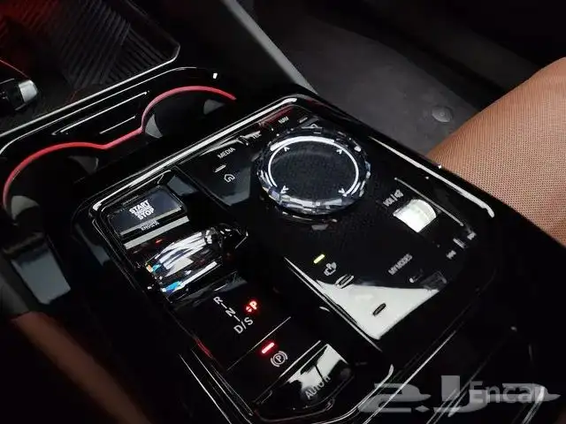 BMW 530i M Sport 2024 استيراد كوري 8