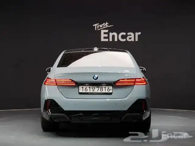 BMW 530i M Sport 2024 استيراد كوري 3