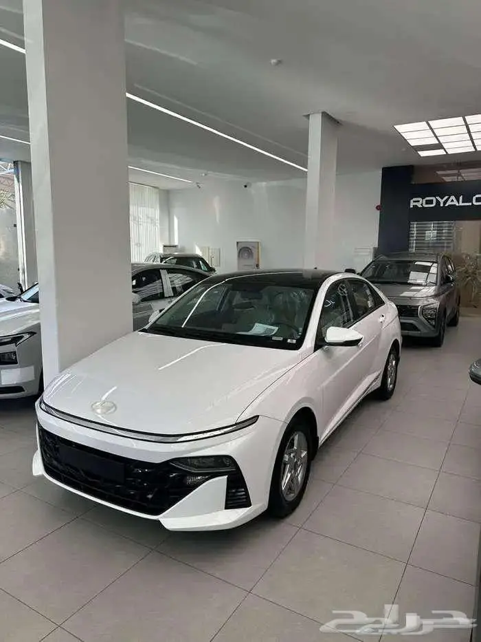 هيونداي اكسنت 2025 4