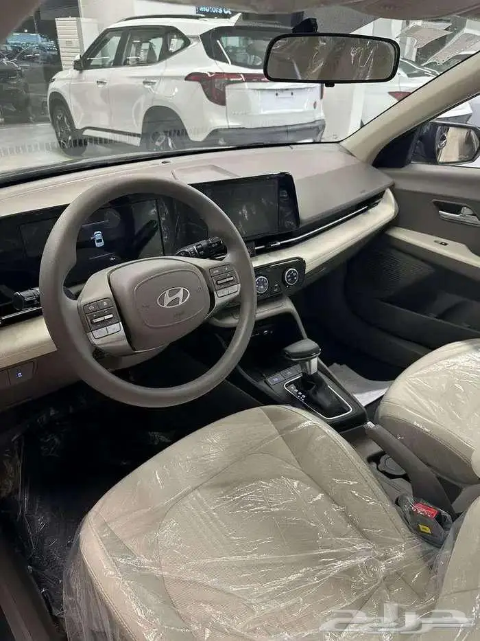 هيونداي اكسنت 2025 12