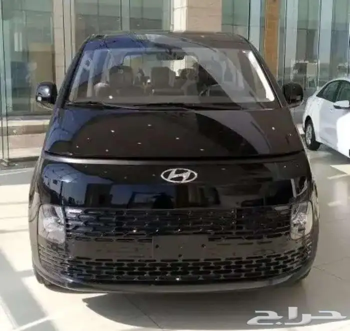 هيونداي ستاريا ديزل 9 راكب 2025 3