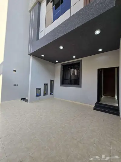 ادوار ارضية للبيع بالموسى 18