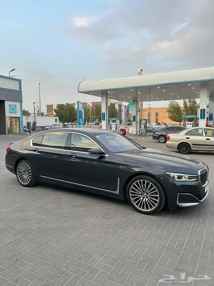 BMW 730 li 2022 3