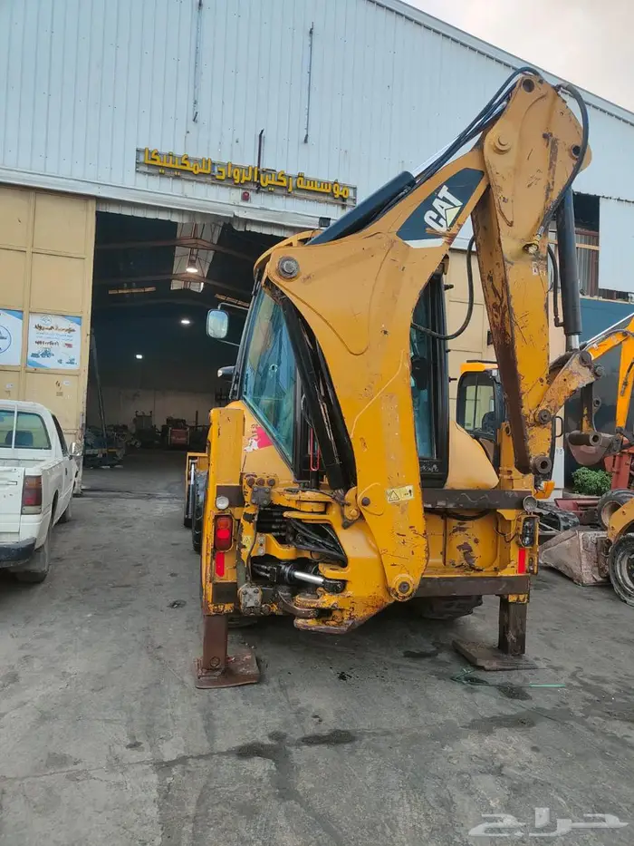 عرجا كتربلر دبل 422F backhoe loader 2013 4