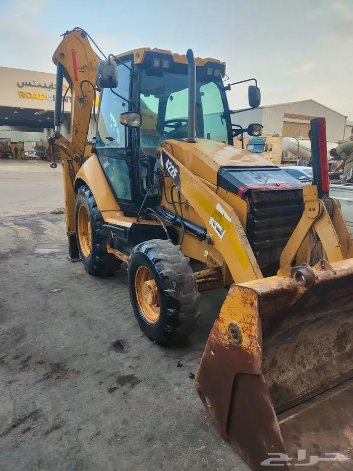 عرجا كتربلر دبل 422F backhoe loader 2013 0