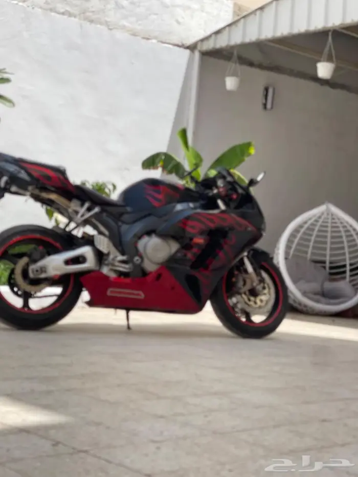 هوندا CBR1000 موديل 2004 2