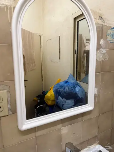 مغسلة مع مراية مع خلاط 1