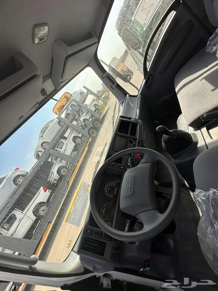 ايسوزو دينا 4 طن شاص قصير 2025 12