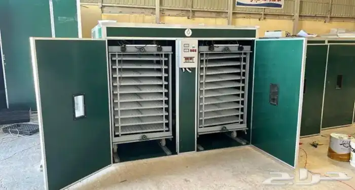 فقاسة 10 الاف بيضة تصنيع لمعة البحر 0