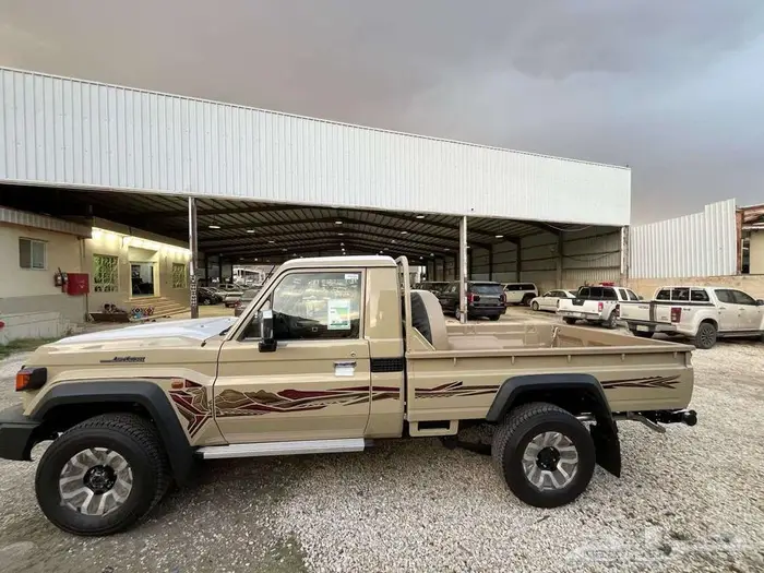 تويوتا شاص ونش رفرف ديزل اتوماتيك 2025 2