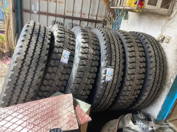 كفرات جديد ومستخدم تريلات قلابات 24 و22 0