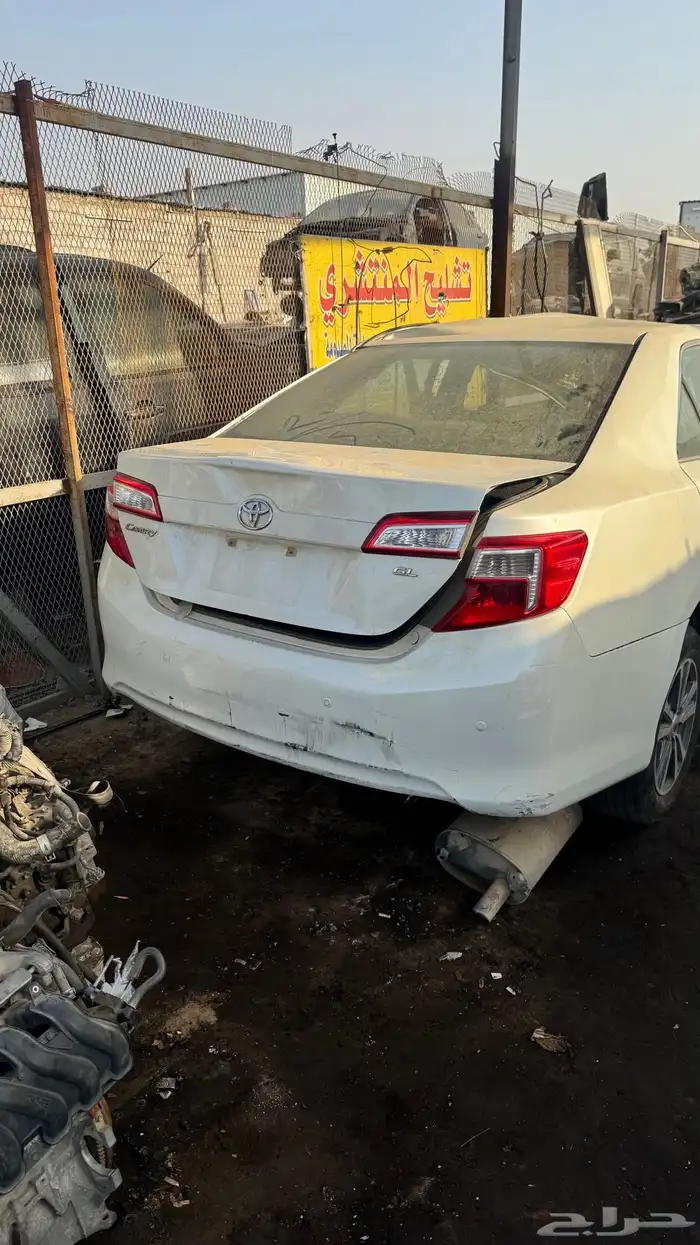 كامري 2015 قطع غيار فقط 1