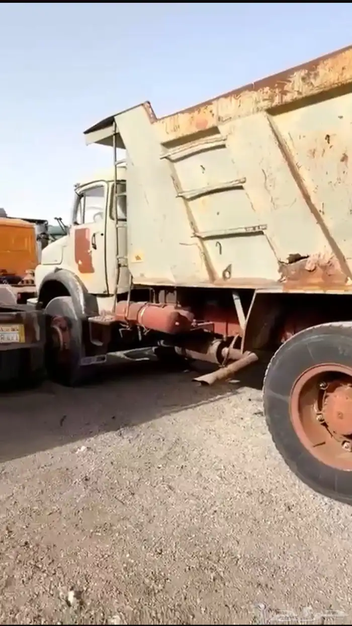مرسيدس قلاب للبيع 1