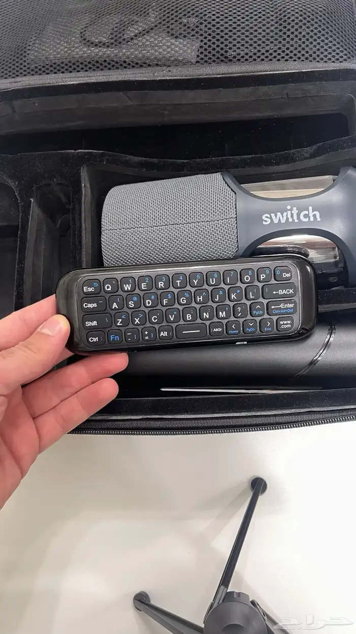 بروجكتور switch مع شنطته وملحقاته 4