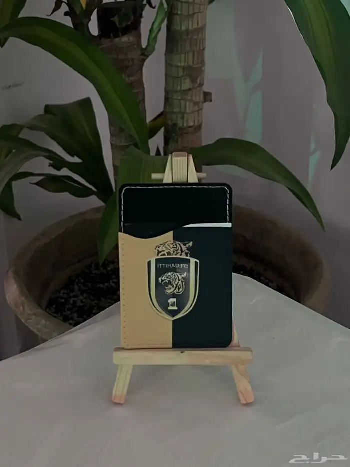كتابه على مريا حسب طلبك  طباعه على محافظ حسب طلب 4