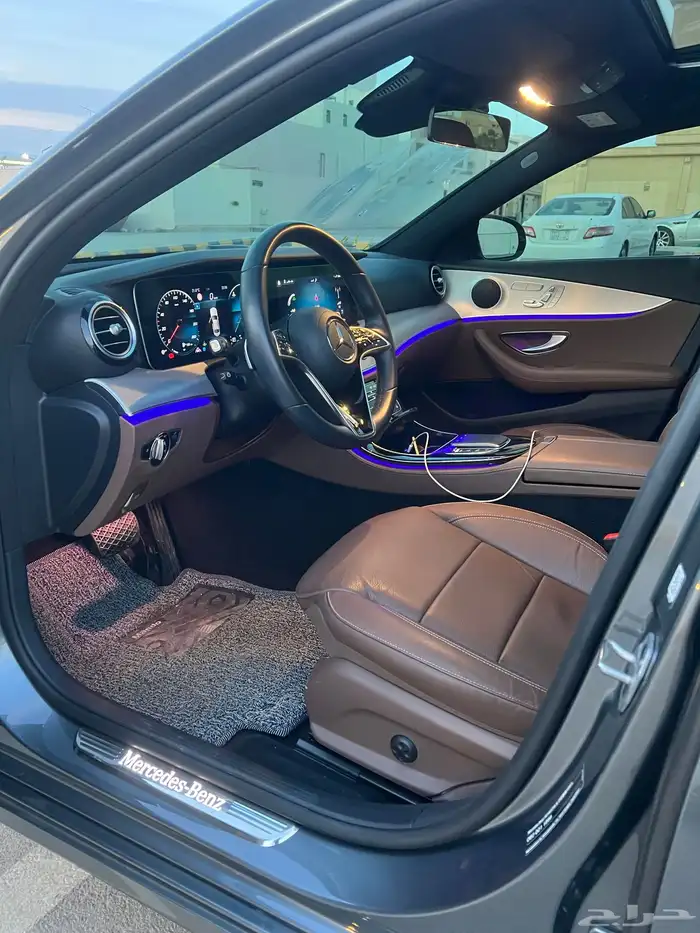مرسيدس E250 بطاقة جمركية منوة المستخدم 24