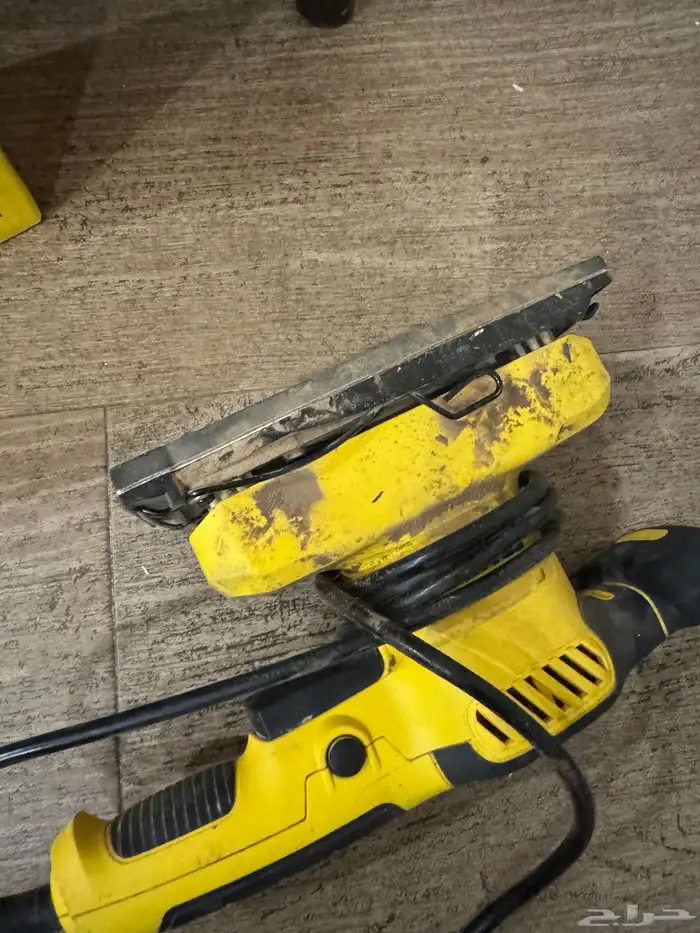 جهاز صنفرة ستانلي نظيف جدا  ما فيه اي عيب 3