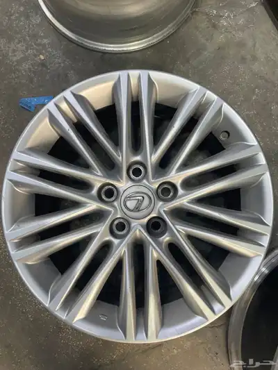 جنوط لكزس ES350 موديل 2017 اصلي وكاله مقاس 17 للتواصل 1
