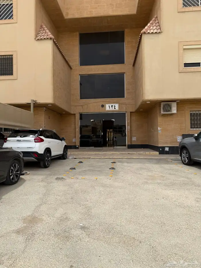 شقة للإيجار دورين ( Apartment For Rent ) 1