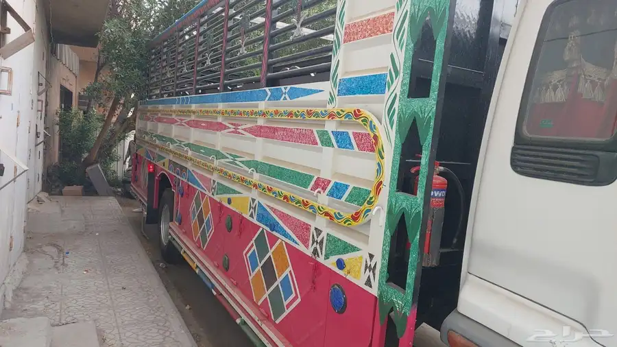 لوري ايسوزو FTR 4