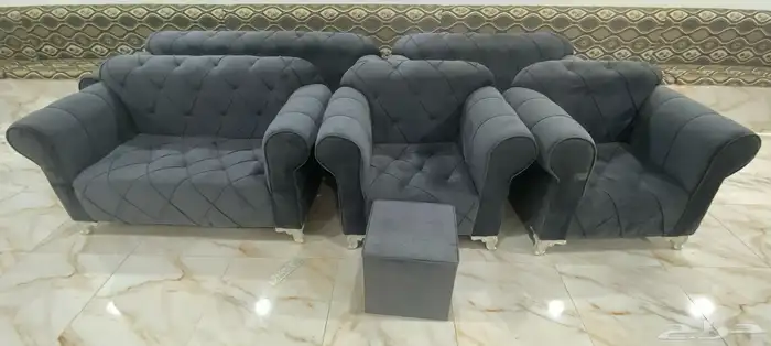 كنب وغسالة ملابس وطاوله شبه الجديد 0