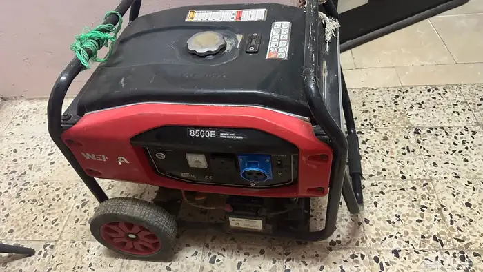 ماطور كهرباء 8500 أستخدام أسبوع   دقاق اخو الجديد بصندوقه 0