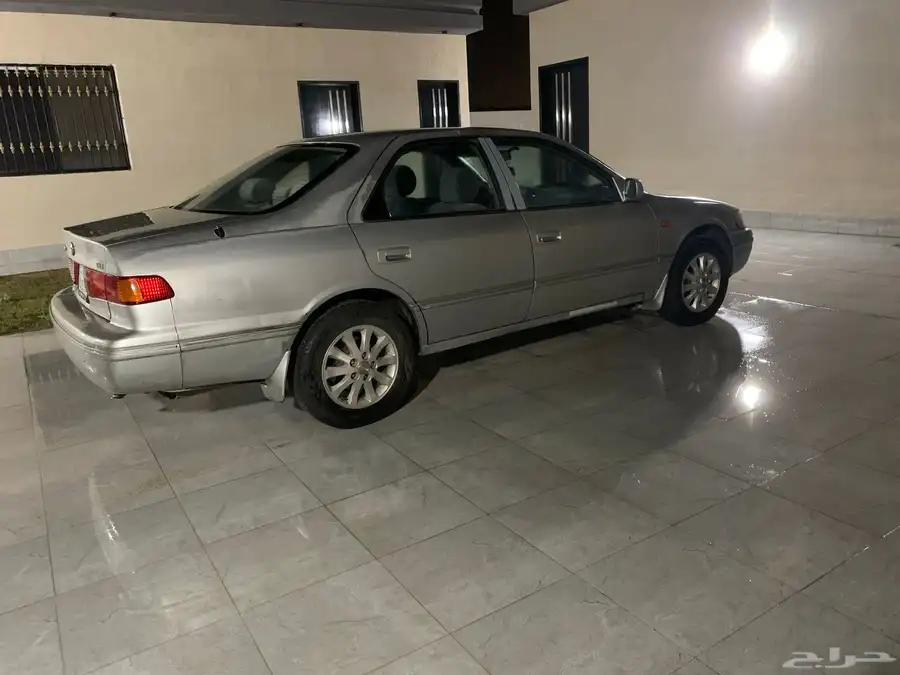 بيع كامرى 2001 2