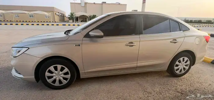 للبيع ام جي 5 2020 استاندر 2