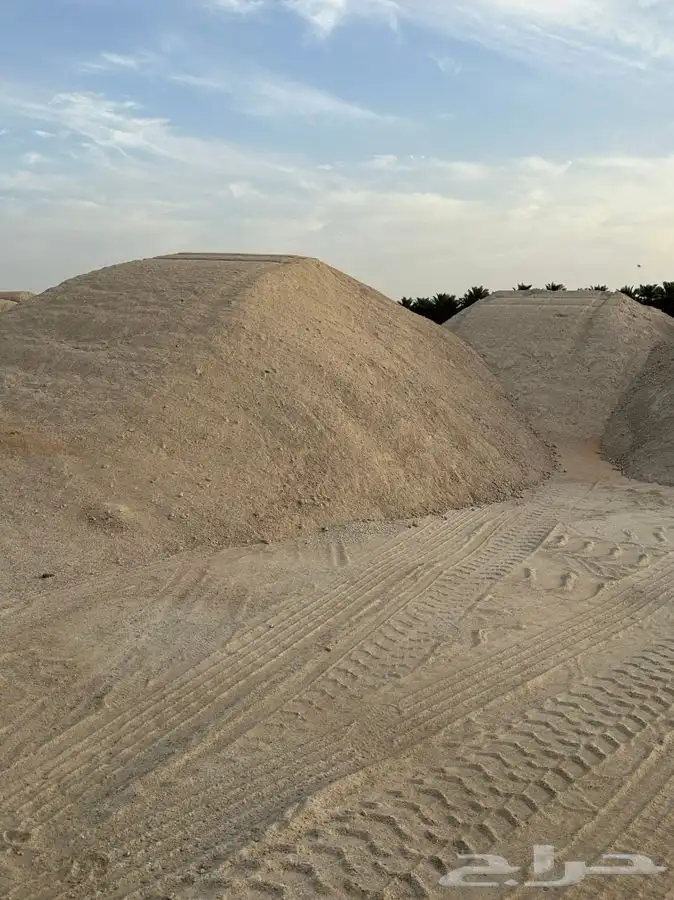 توريد الرمل ابيض احمر بطحاء لياسه تليس مخلوط رمل 1