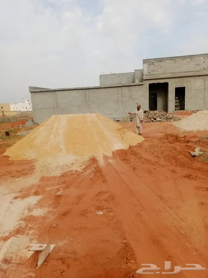 توريد الرمل ابيض احمر بطحاء لياسه تليس مخلوط رمل 4