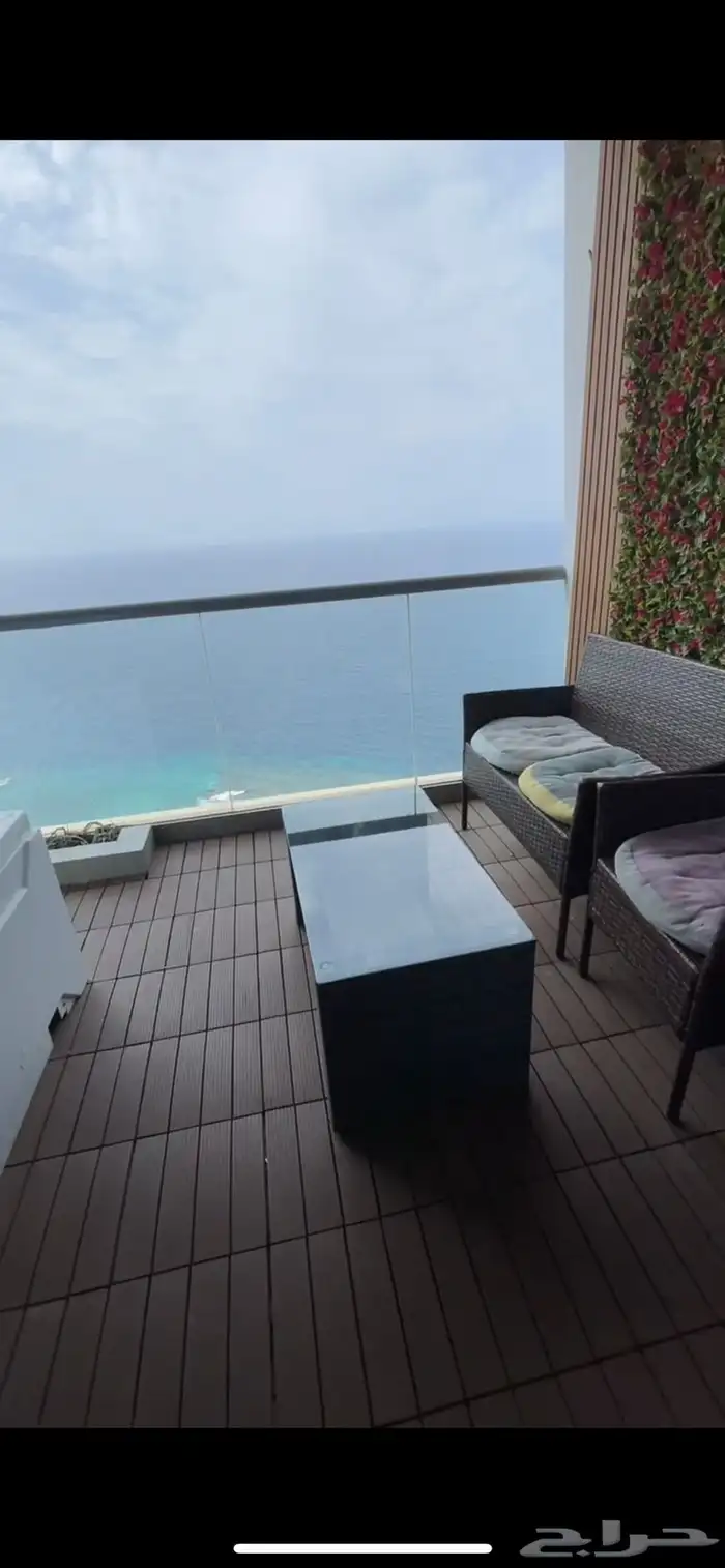 اطلالة على بحر جده في برج داماك 13