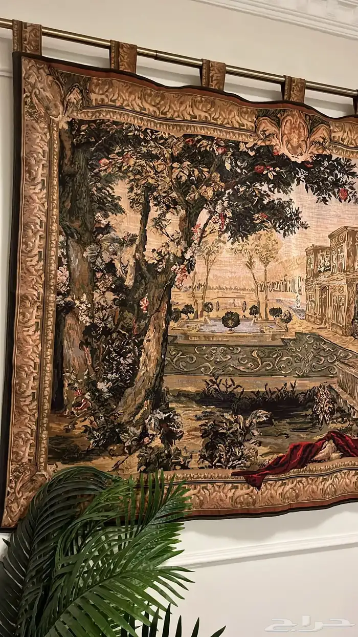 جداريات تعليق فرنسية لها اكثر من 45 سنه للبيع 3500 0