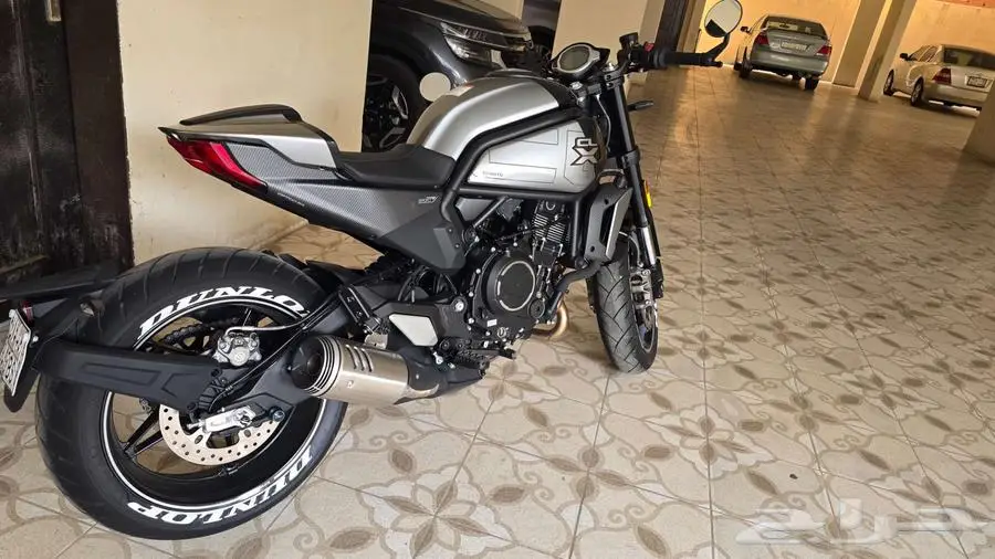 للبيع دباب clx700 sport CF moto 3
